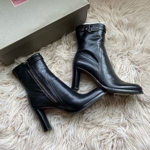 COLEHAAN black ankle boots size 7
